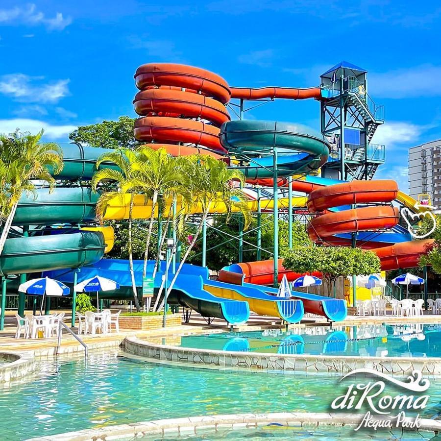 Diroma Resort Internacional Incluso 1 Acesso Ao Acqua Park Vulcao Калдас Новас Екстериор снимка